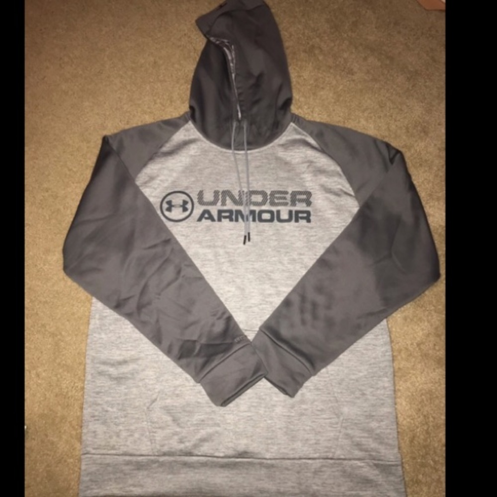 Men’s Under Armour Sweatshirt